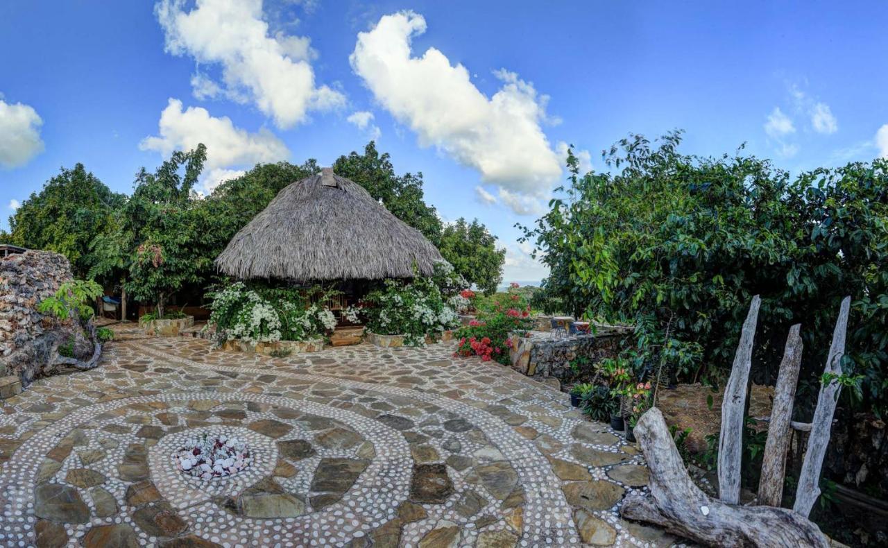 Utopia Rote Lodge Nembrala Exteriör bild